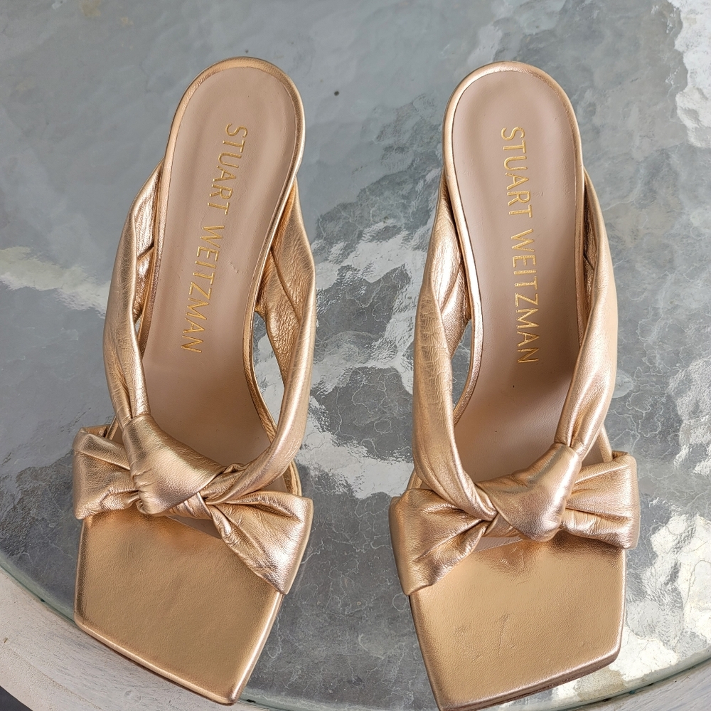Stuart Weitzman Knot Metallic Sandals - Picture 5 of 13